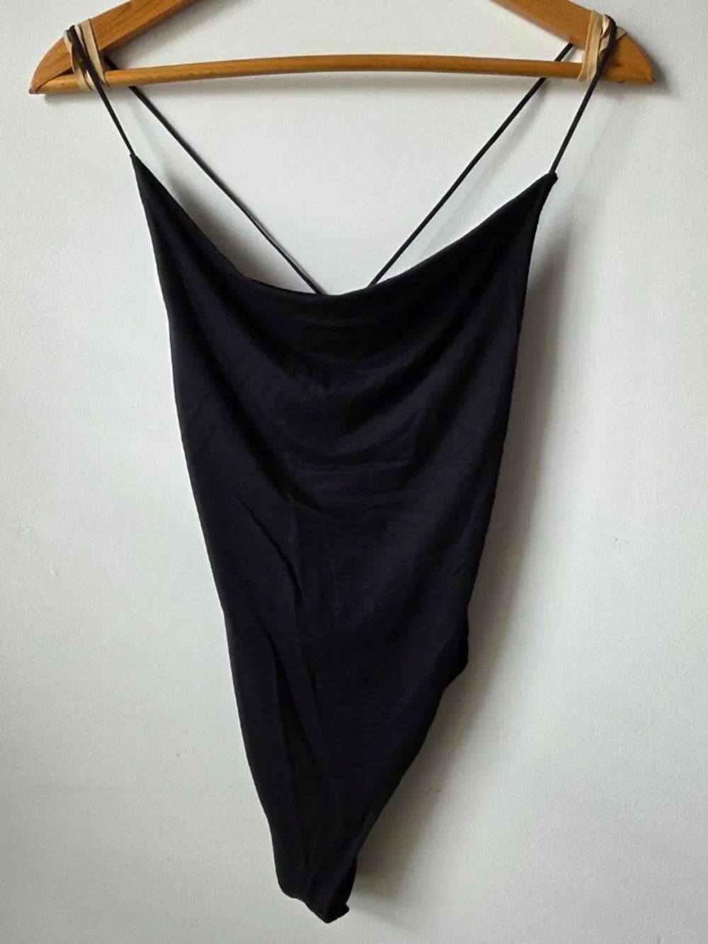 NWT ABERCROMBIE & FITCH SOFT A&F DRAPEY X BACK STRAP BLACK BODYSUIT SIZE SMALL